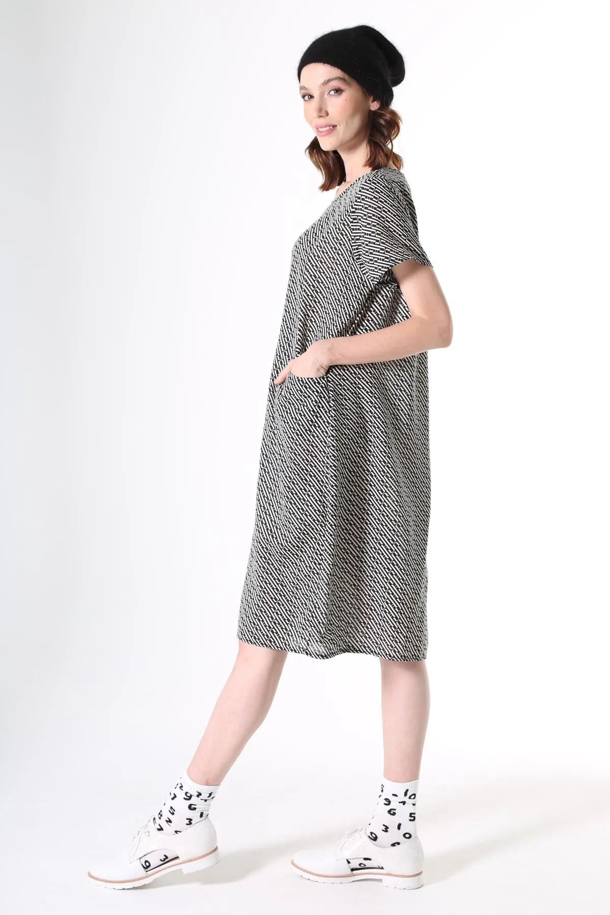 Escher Shift Dress in Seersucker