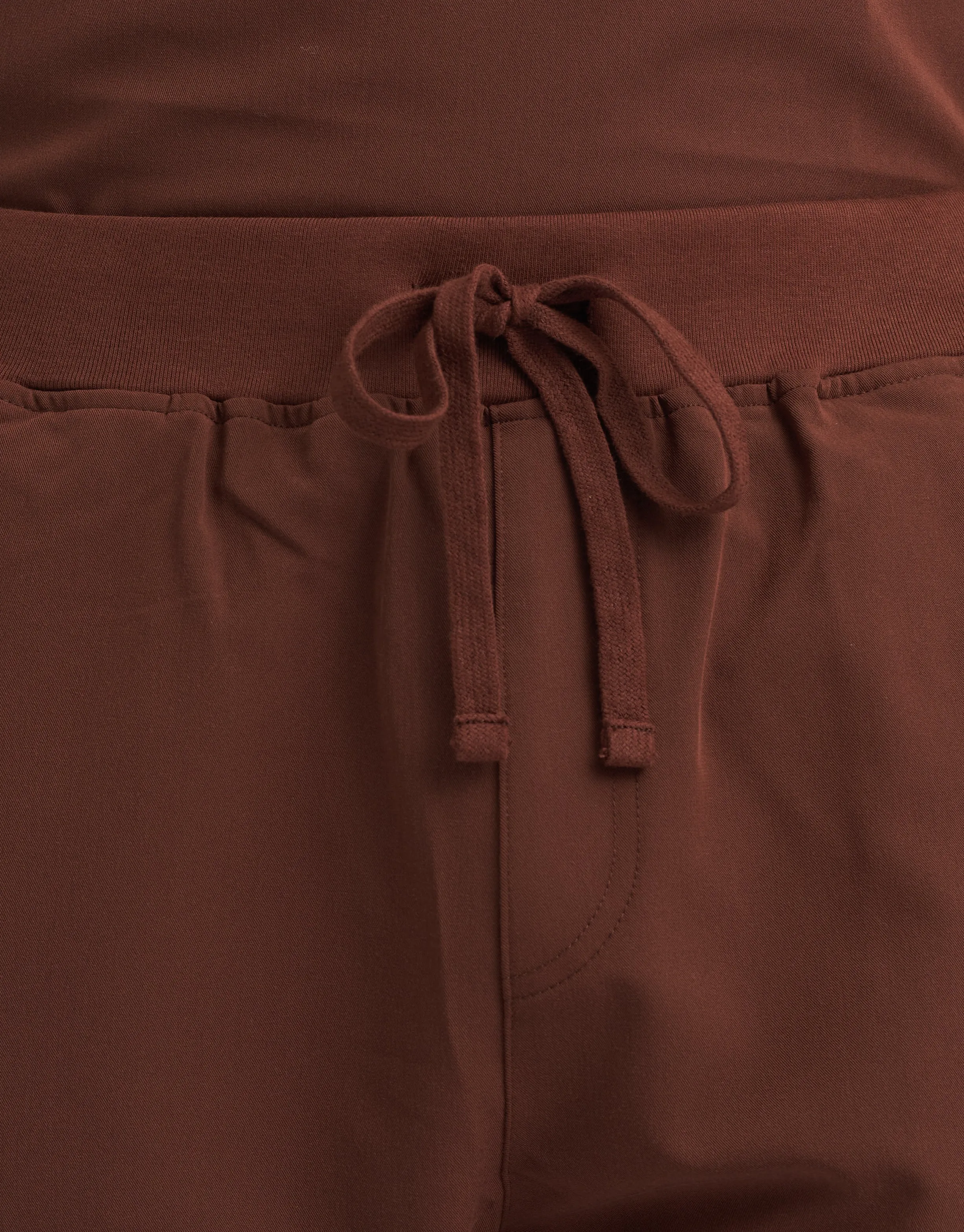 Essential Jogger Scrub Pants - Cocoa