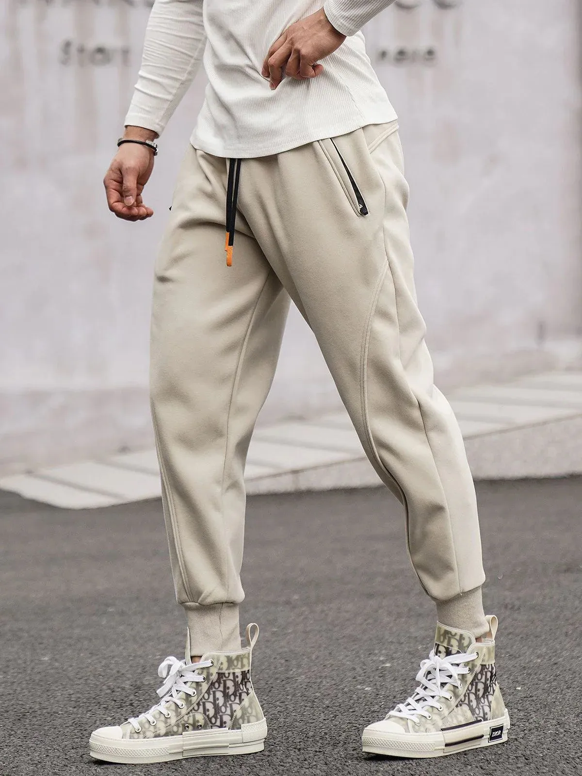 Kinetic Loose fit Sweatpant Jogger All Season Essential