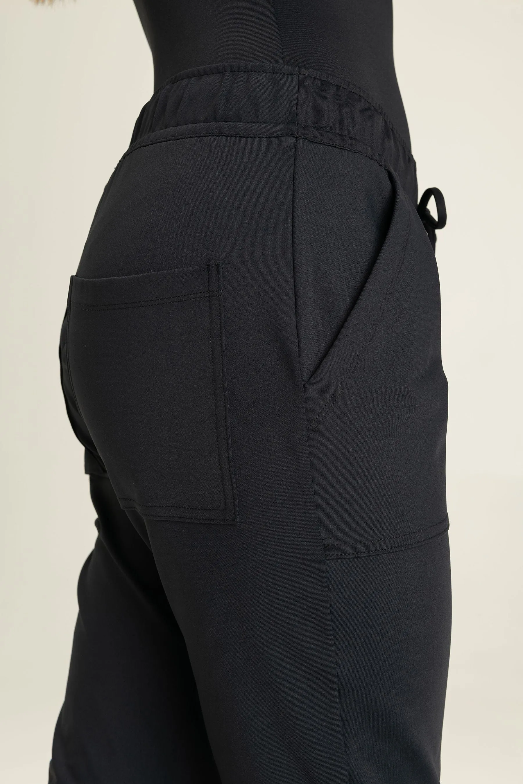 Move Jogger Pants