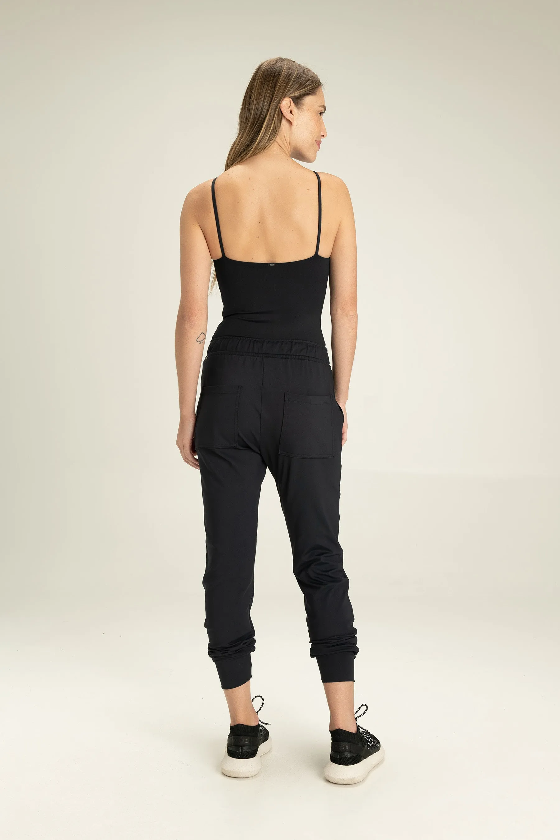 Move Jogger Pants