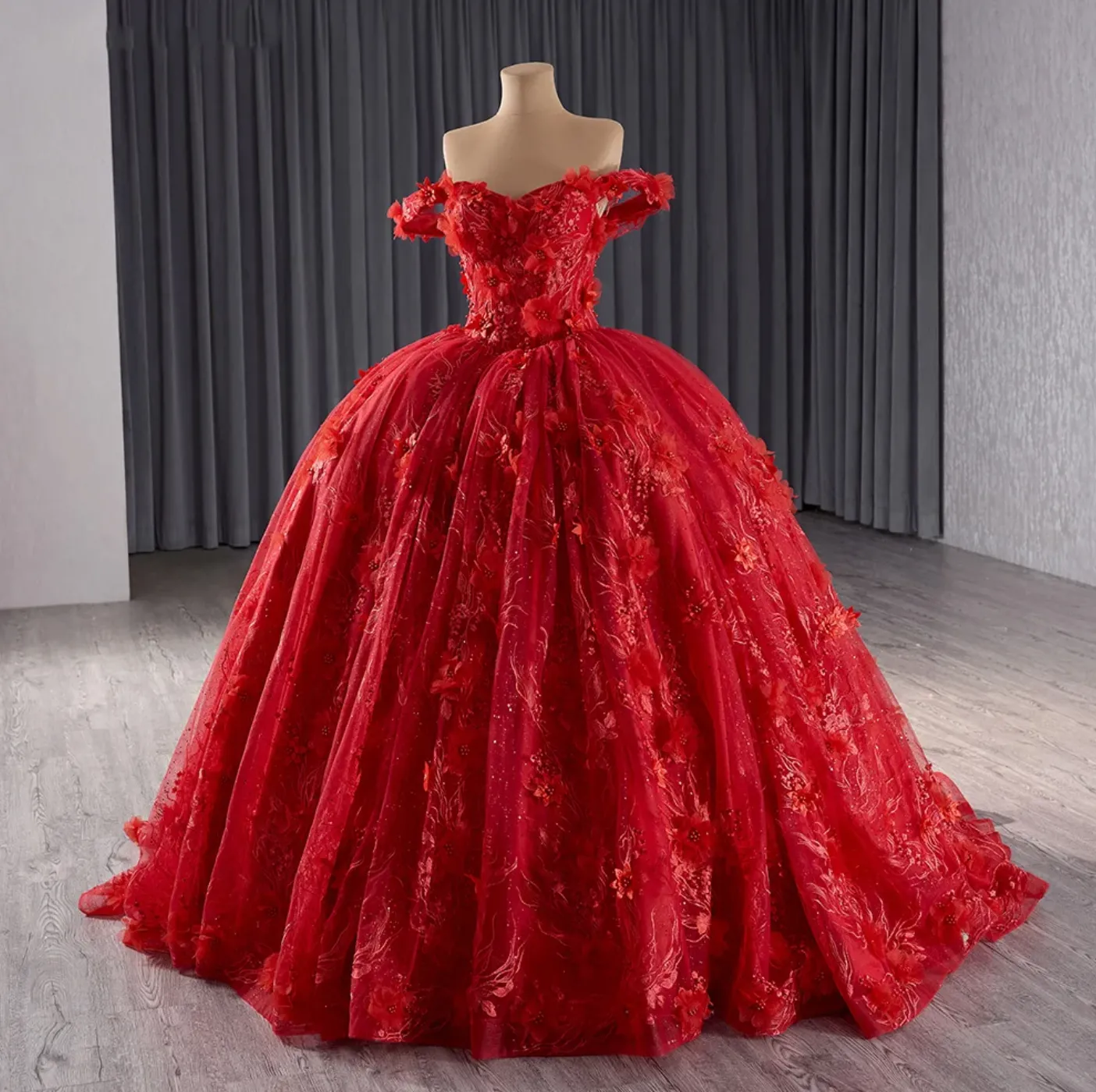 Red V-Neck Quinceañera Dress