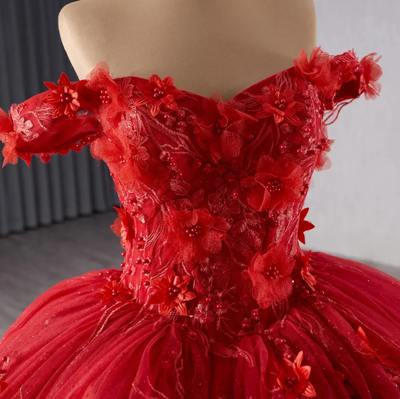 Red V-Neck Quinceañera Dress