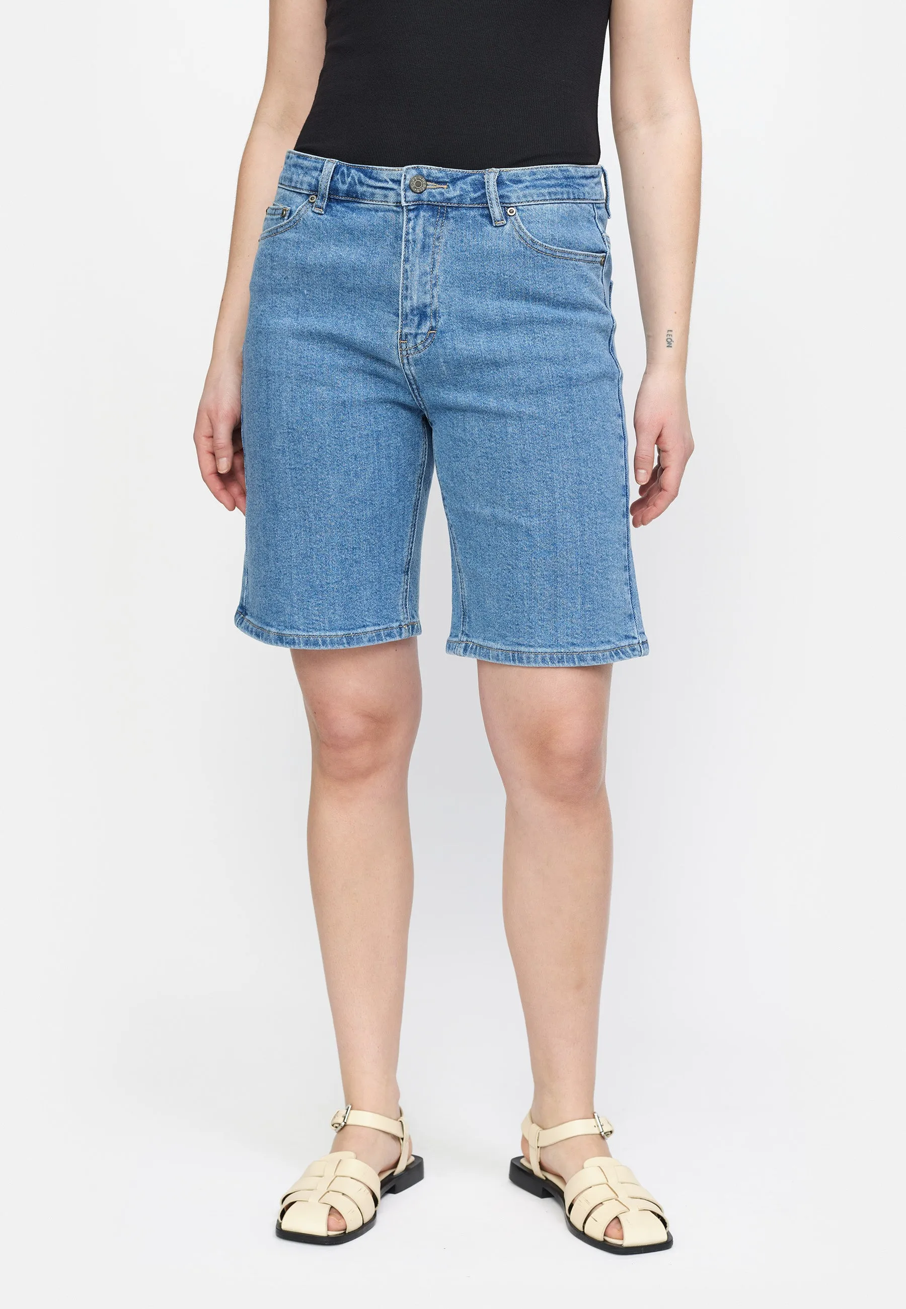 SREtta Shorts - Medium Blue