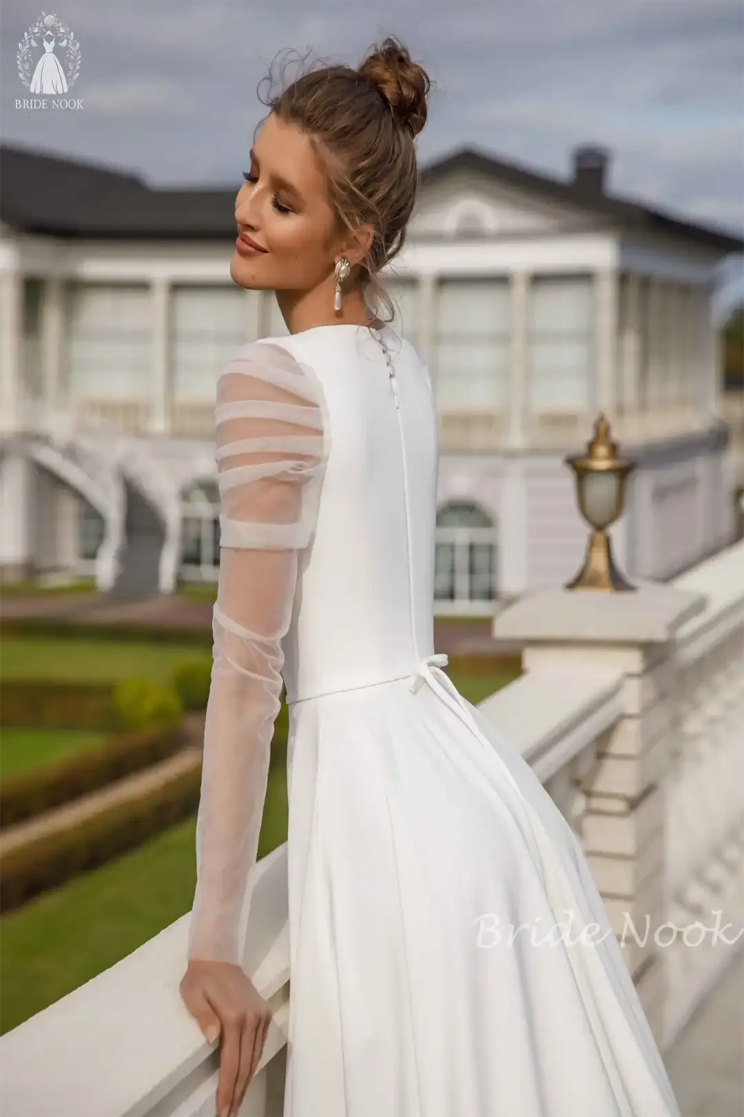 Sweetheart Neck Simple Wedding Dress With Side Open Slit