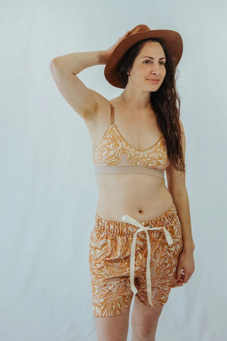 TAN SWIRL FLOW SHORTS